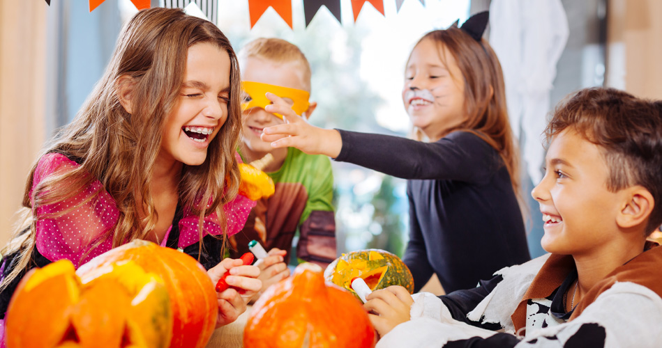 Activités touchant lHalloween et la stimulation du langage