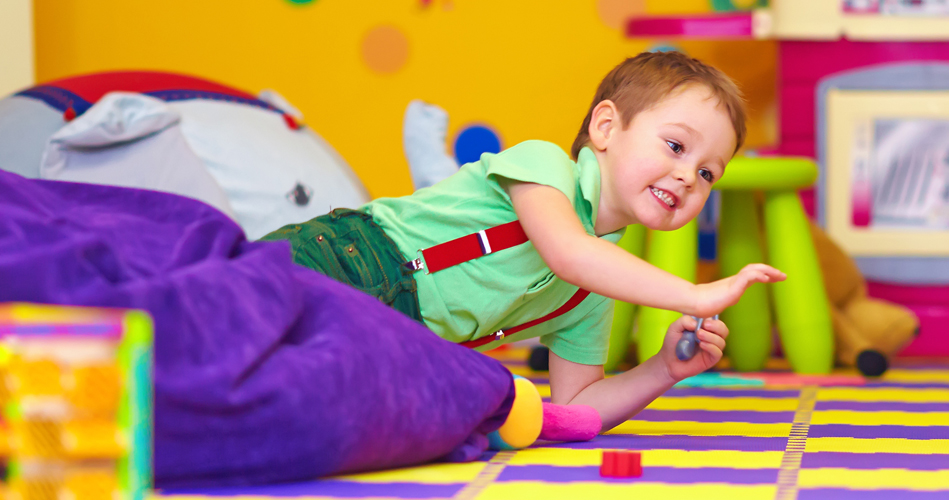 Enfants turbulents; comment planifier les activités et aménager les locaux