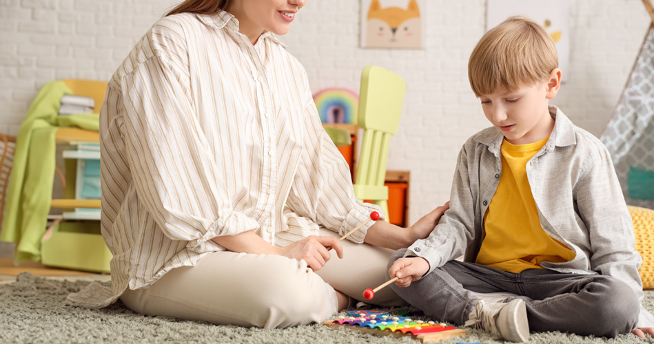 Inciter la conversation pour les enfants autistes