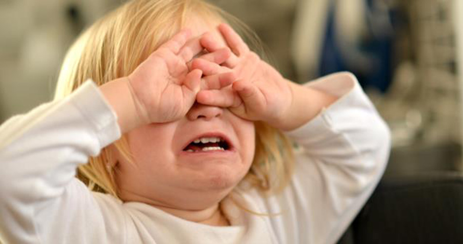 Comment intervenir avec un enfant pleurnicheur