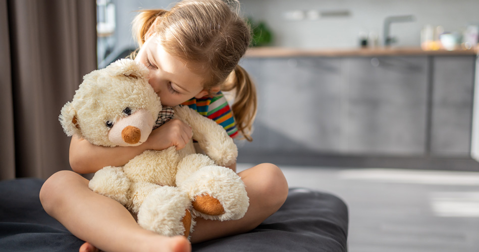 Les enfants autistes et les peluches