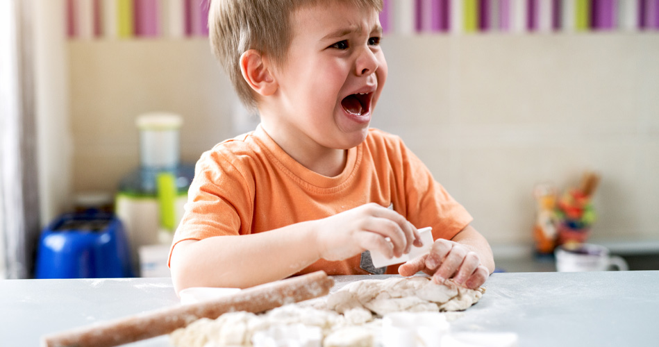 Les enfants en crise ne peuvent pas se calmer seuls