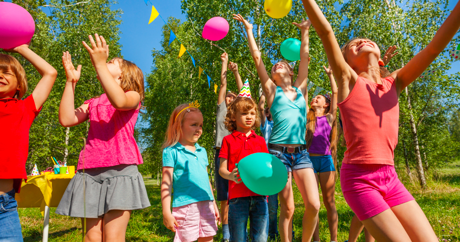 J'explore le cerceau, activités pour enfants de 0 à 36 mois.