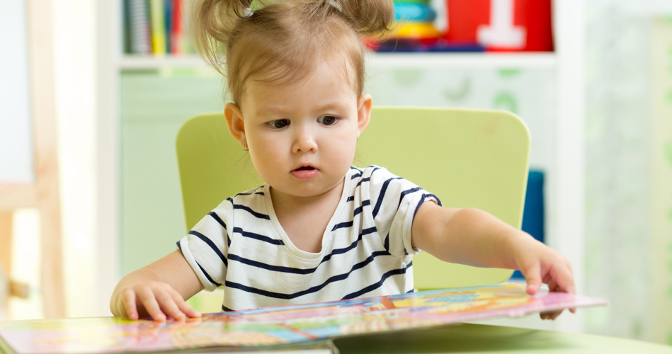 Éveil à la lecture: 0 à 12 mois