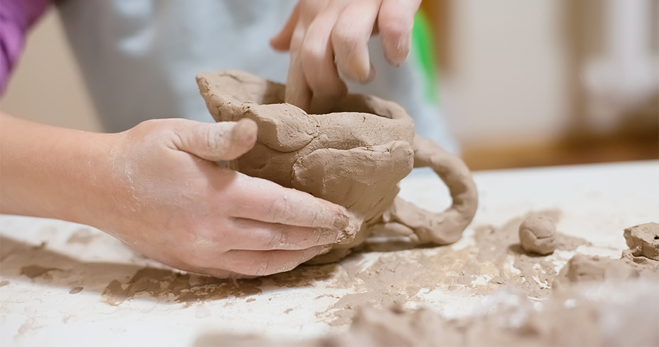 Recette de Pâte à Modeler sans Farine pour les Enfants Intolérants au  Gluten - Wooloo