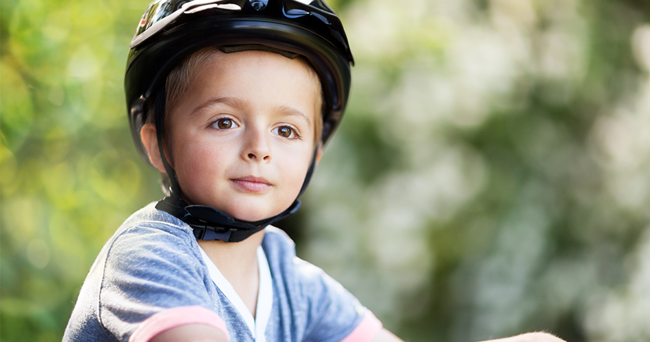 Poux par casque de vélo