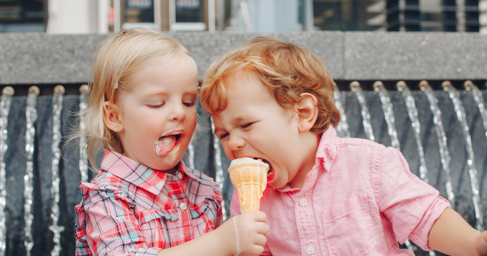 J'explore le cerceau, activités pour enfants de 0 à 36 mois.