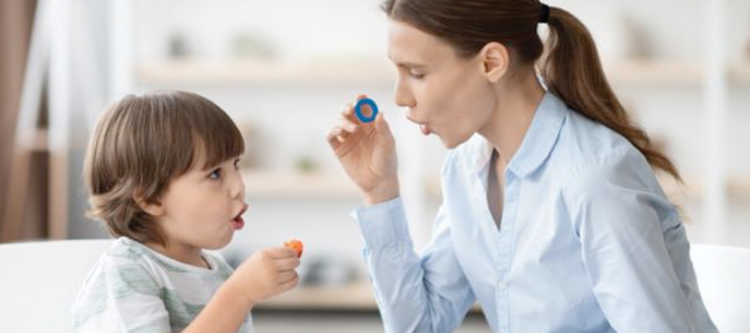 Des activités pour souffler afin de bien prononcer des sons
