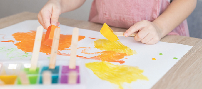 Peinture avec des glaons colors