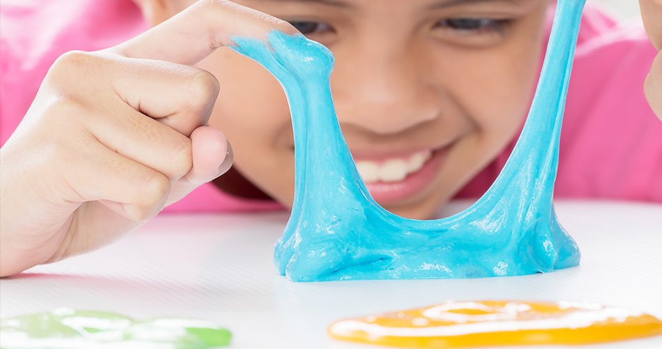 Slime » entièrement naturel, recette de matériel éducatif.