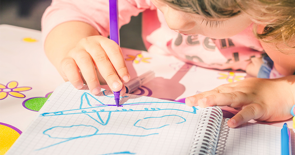 Petits bricolages et coloriages pour enfants à partir de 2 ans