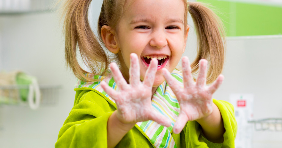 Stratégies pour aborder le coronavirus avec les enfants