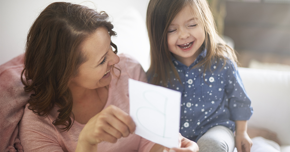 Suggestions de jeux et d'activités pour un enfant de 2 ans et demi.