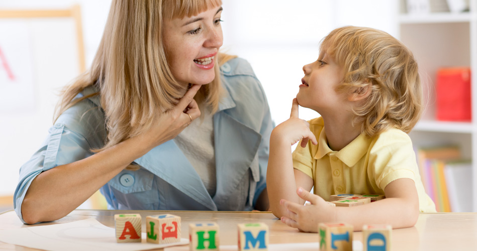 Travailler les sons avec le prénom des enfants