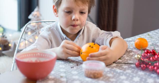 Boules odorantes pour le sapin