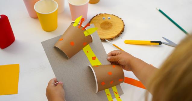 Des idées d�activités à faire avec des verres de carton