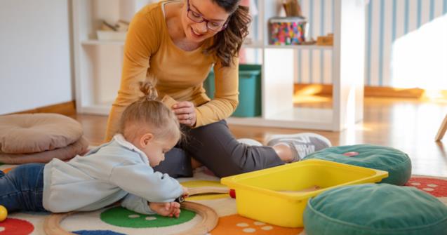 Quand le décor change : accompagner les enfants autistes en garderie