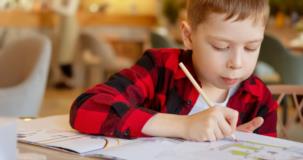 Coloriage et autisme : un outil dépanouissement et dapprentissage