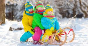 Des verbes d�action à explorer l�hiver avec les poupons et trottineurs