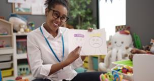 Qualité éducative en milieu familial : pourquoi la formation fait-elle une différence?