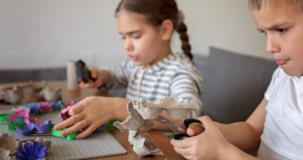Recycler les articles de Pâques : des idées créatives pour des activités sensorielles